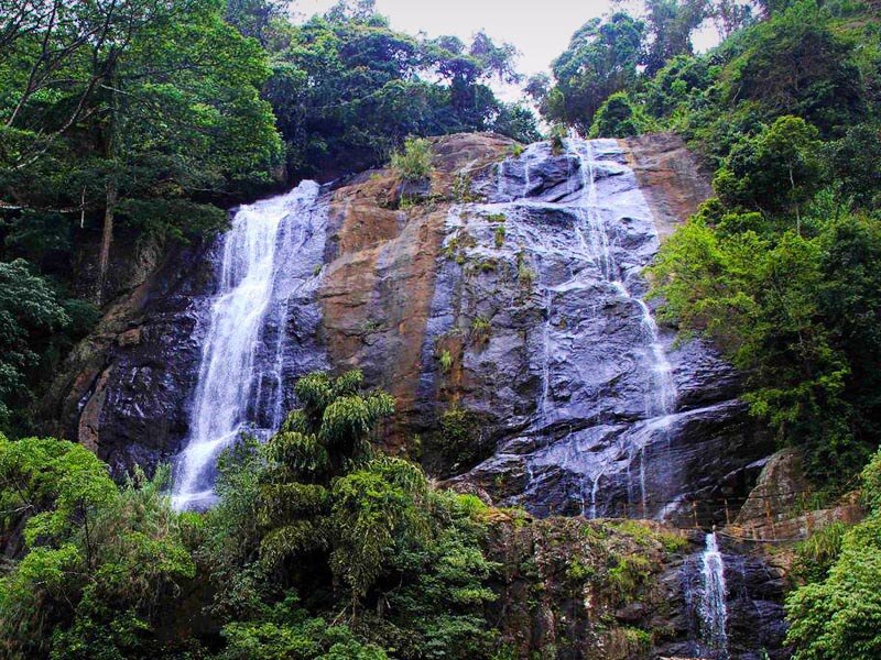 Hunasfalls waterfall